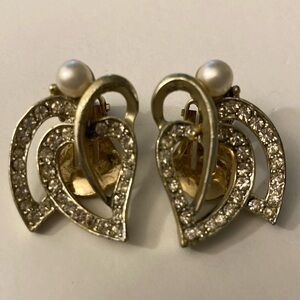 Vintage Marboux clip on earrings goldtone with rhinestones and pearls signed